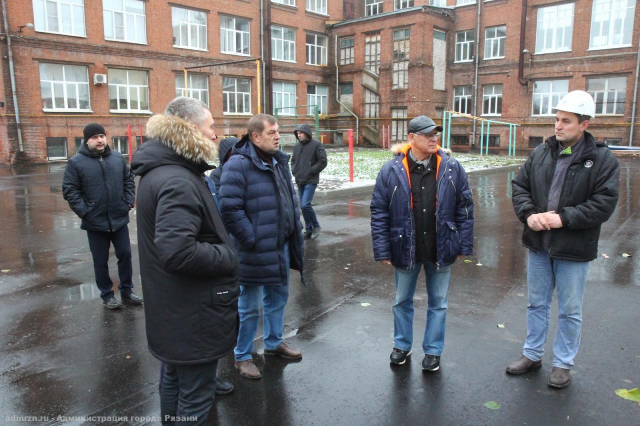 Субботний объезд города: в центре внимания строительство и реконструкция учреждений образования